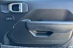 2022 Jeep Gladiator Crew Cab 4WD Pickup for sale #NL132688A - photo 19