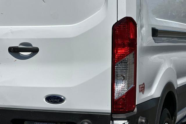 Used 2023 Ford E-Transit 350 - photo 46