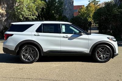 New 2026 Ford Explorer - photo 1