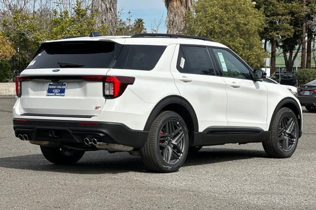 New 2026 Ford Explorer - photo 2