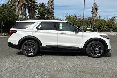 New 2026 Ford Explorer - photo 1