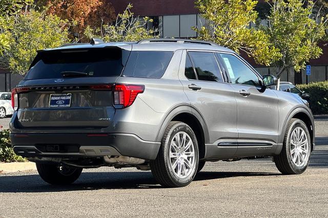 New 2026 Ford Explorer - photo 2