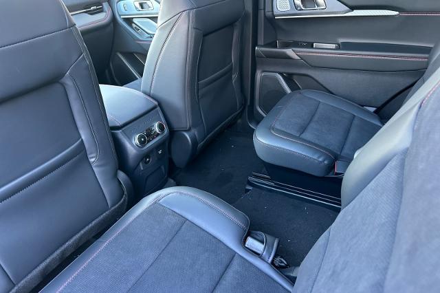 New 2026 Ford Explorer - photo 14