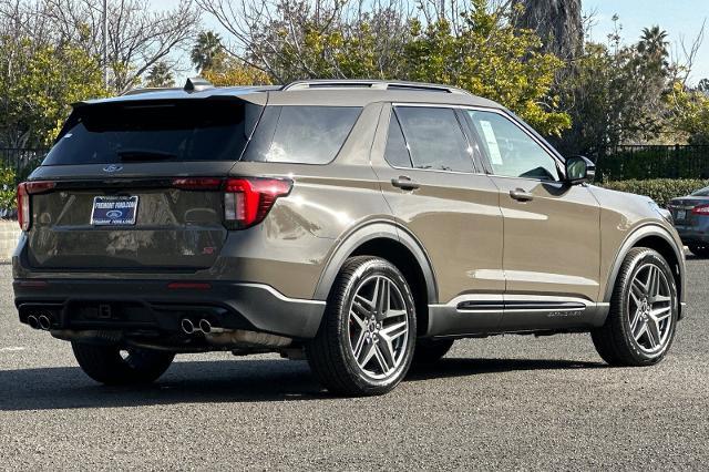 New 2026 Ford Explorer - photo 2