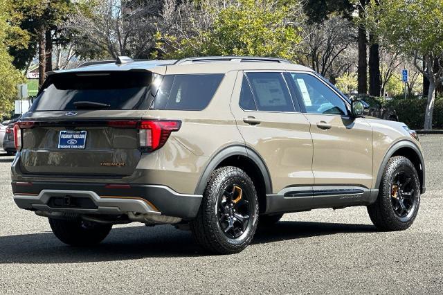 New 2026 Ford Explorer - photo 2