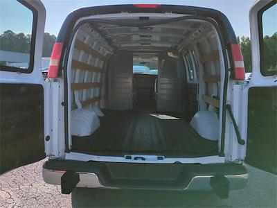 2015 GMC Savana 2500 SRW 4x2 Empty Cargo Van for sale #19AN3520A - photo 2