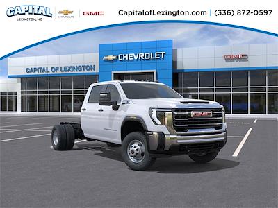 2025 GMC Sierra 3500 Crew Cab DRW 4WD Cab Chassis for sale #DT19G6075 - photo 1