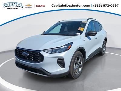Used 2025 Ford Escape - photo 1
