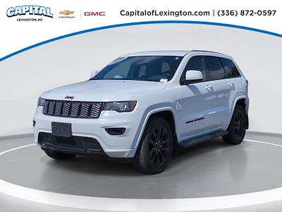 Used 2018 Jeep Grand Cherokee - photo 1