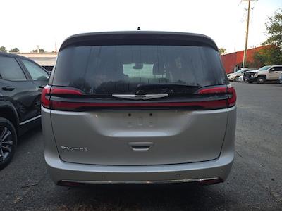 2024 Chrysler Pacifica FWD Minivan for sale #19AD3837 - photo 2