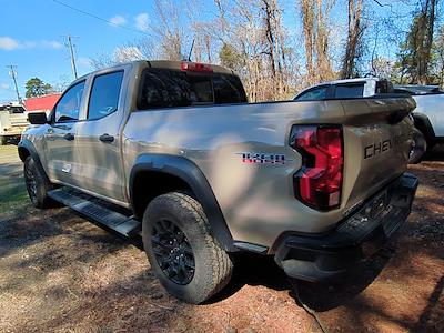 Used 2024 Chevrolet Colorado - photo 1
