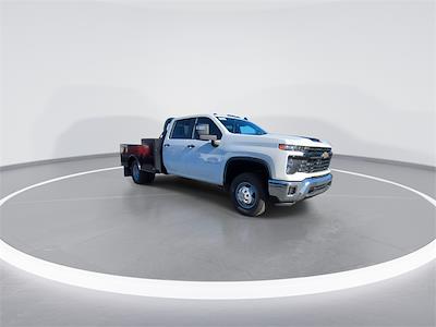 New 2026 Chevrolet Silverado 3500 Crew Cab Steel Flatbed Truck for sale #19C8258 - photo 2