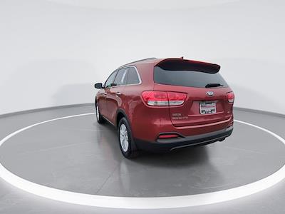 Used 2016 Kia Sorento - photo 1
