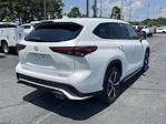 Used 2022 Toyota Highlander XSE AWD SUV for sale #DT19C2939A - photo 13
