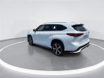 Used 2022 Toyota Highlander XSE AWD SUV for sale #DT19C2939A - photo 2