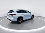 Used 2022 Toyota Highlander XSE AWD SUV for sale #DT19C2939A - photo 8