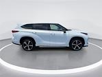 Used 2022 Toyota Highlander XSE AWD SUV for sale #DT19C2939A - photo 9