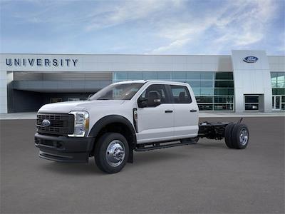 New 2025 Ford F-450 XL Crew Cab 4WD Cab Chassis for sale #53612 - photo 1