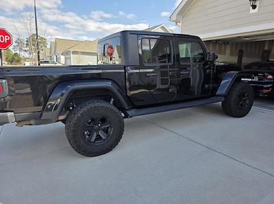 Used 2021 Jeep Gladiator - photo 1