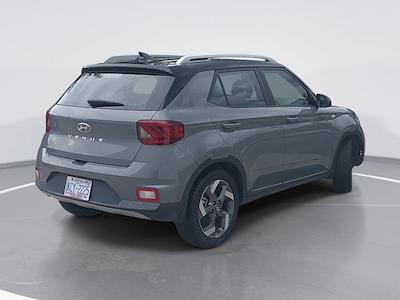 2022 Hyundai Venue FWD SUV for sale #B40887 - photo 2