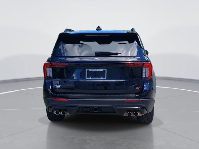 Used 2025 Ford Explorer - photo 4