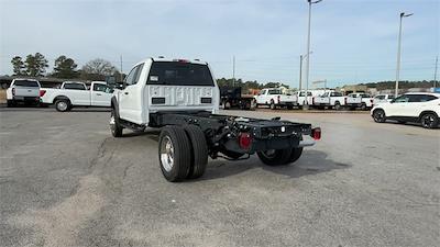 New 2026 Ford F-450 Super Cab Cab Chassis for sale #10F3473 - photo 2
