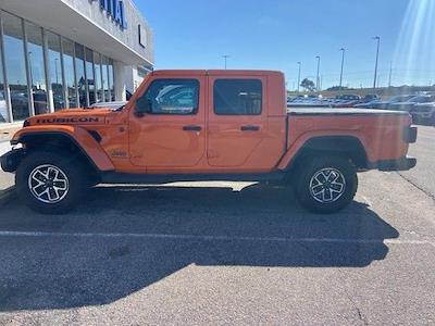 Used 2025 Jeep Gladiator - photo 1