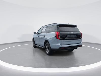 Used 2025 Ford Expedition - photo 1