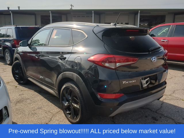 Used 2017 Hyundai Tucson - photo 2