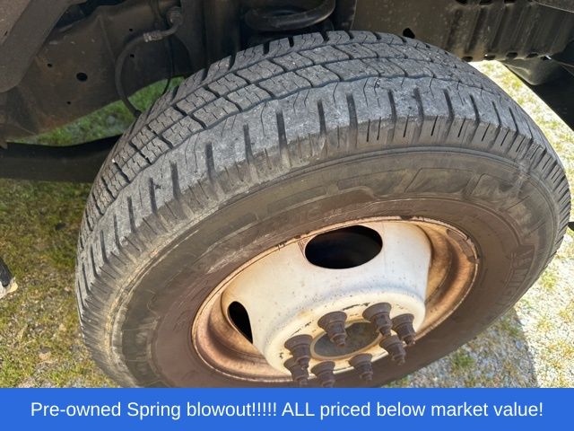 Used 2017 Ford E-350 - photo 12
