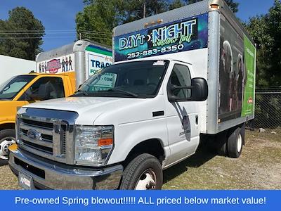 Used 2017 Ford E-350 - photo 2