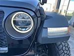2021 Jeep Gladiator Crew Cab 4WD Pickup for sale #25T1281B - photo 9