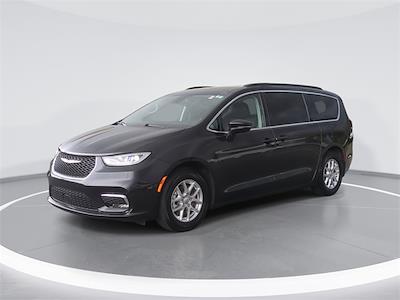 Used 2022 Chrysler Pacifica - photo 1