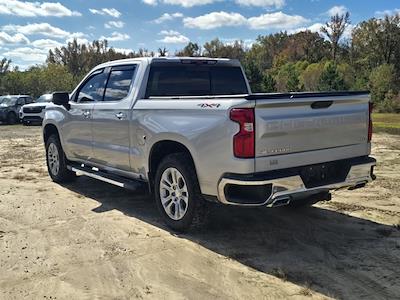 2022 Chevrolet Silverado 1500 Crew Cab 4WD Pickup for sale #20AC1813A - photo 2