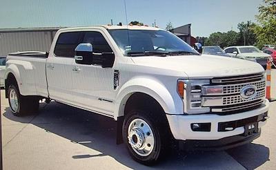 2019 Ford F-450 Crew Cab DRW 4x4 Pickup for sale #20AC1855 - photo 1