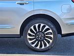 Used 2018 Lincoln Navigator Select for sale #20AK1906 - photo 2