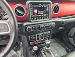 Used 2020 Jeep Gladiator Rubicon Crew Cab 4WD Pickup for sale #20DJ1655 - photo 28