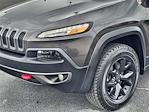 Used 2017 Jeep Cherokee Trailhawk 4x4 SUV for sale #20F03567A - photo 10