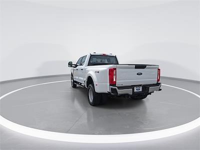 2025 Ford F-350 Crew Cab DRW 4WD Pickup for sale #20F11233 - photo 2