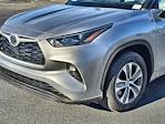 2022 Toyota Highlander FWD SUV for sale #20F66128A - photo 11