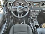 2021 Jeep Gladiator Crew Cab 4x4 Pickup for sale #20IK1834A - photo 22