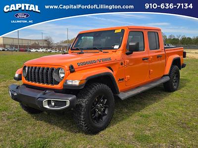 Used 2025 Jeep Gladiator - photo 1