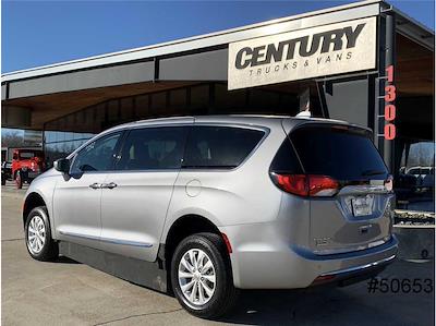 Used 2017 Chrysler Pacifica Touring L FWD Braun Industries Mobility for sale #50653 - photo 2