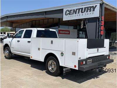 Used 2020 Ram 3500 Crew Cab 4WD Warner 9' Service Truck for sale #50931 - photo 2