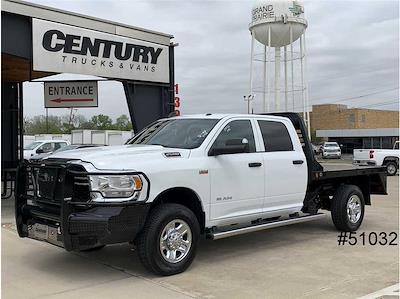 Used 2022 Ram 2500 Tradesman Crew Cab 4WD Flatbed Truck with Gooseneck Hitch for sale #51032 - photo 1