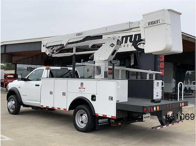 Used 2021 Ram 5500 Regular Cab Versalift Bucket Truck SST40EIH-02 45' for sale #51069 - photo 2