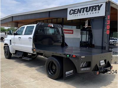 Used 2023 Chevrolet Silverado 5500 Crew Cab 9' Bedrock Flatbed Truck with Gooseneck Hitch for sale #51304 - photo 2