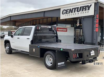 Used 2023 Chevrolet Silverado 3500 Crew Cab Flatbed Truck for sale #51911 - photo 2