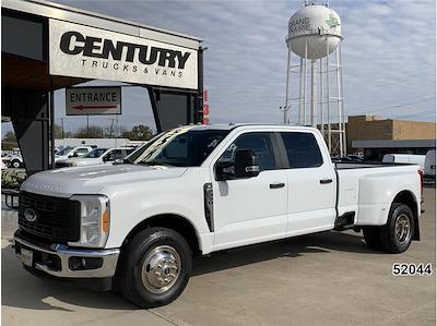 Used 2023 Ford F-350 Crew Cab for sale #52044 - photo 1