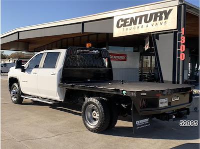 Used 2023 Chevrolet Silverado 3500 Crew Cab Flatbed Truck for sale #52095 - photo 2